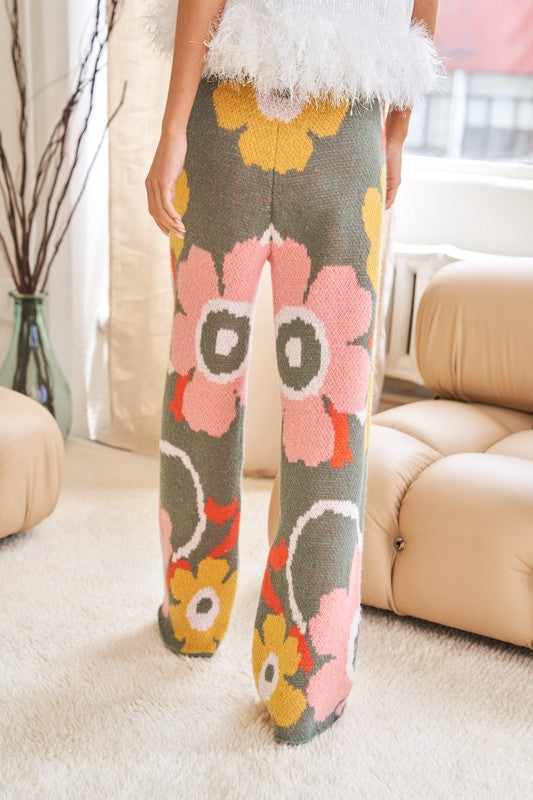 Flowered - Printed Cozy Pants